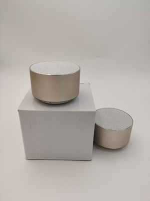 المكبرات الصوتية المحمولة اللاسلكية المعتمدة من قبل CE ROHS 69x69x42mm